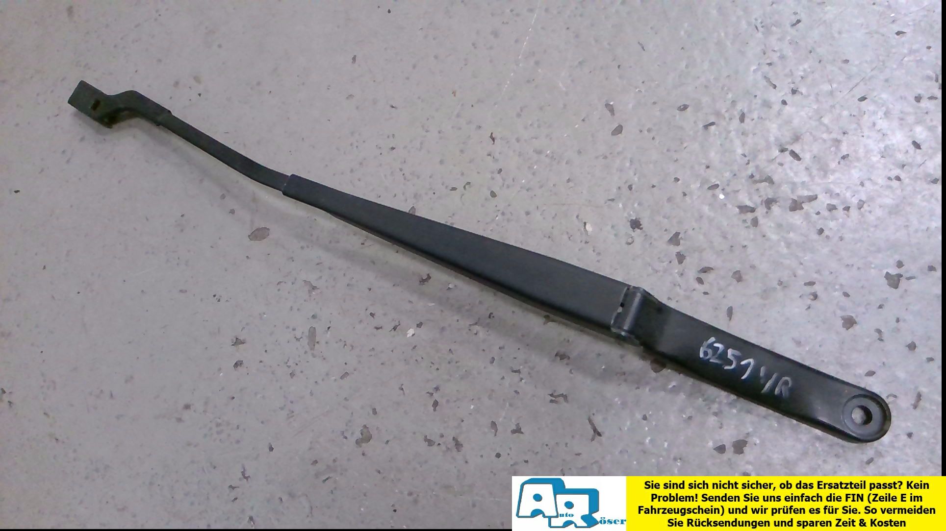 Scheibenwischerarm VORNE Rechts !!RHD!!