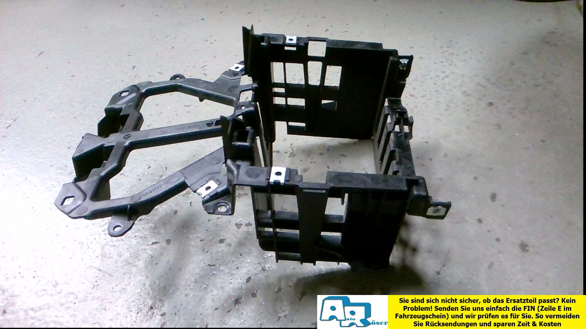 RAHMEN HALTER TRÄGER Mittelkonsole