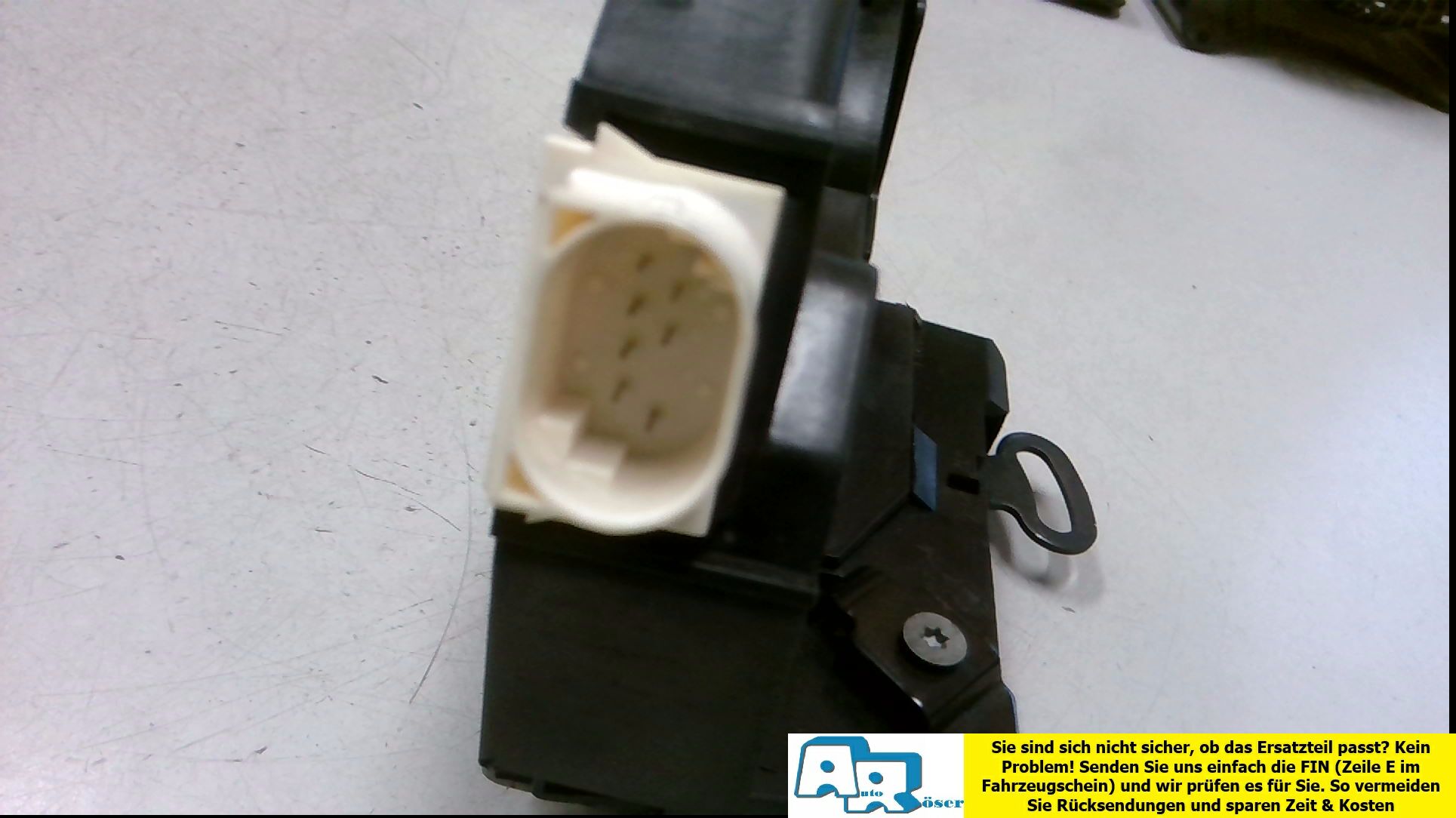 SCHLOSS Türschloss (Tür vorn) Links