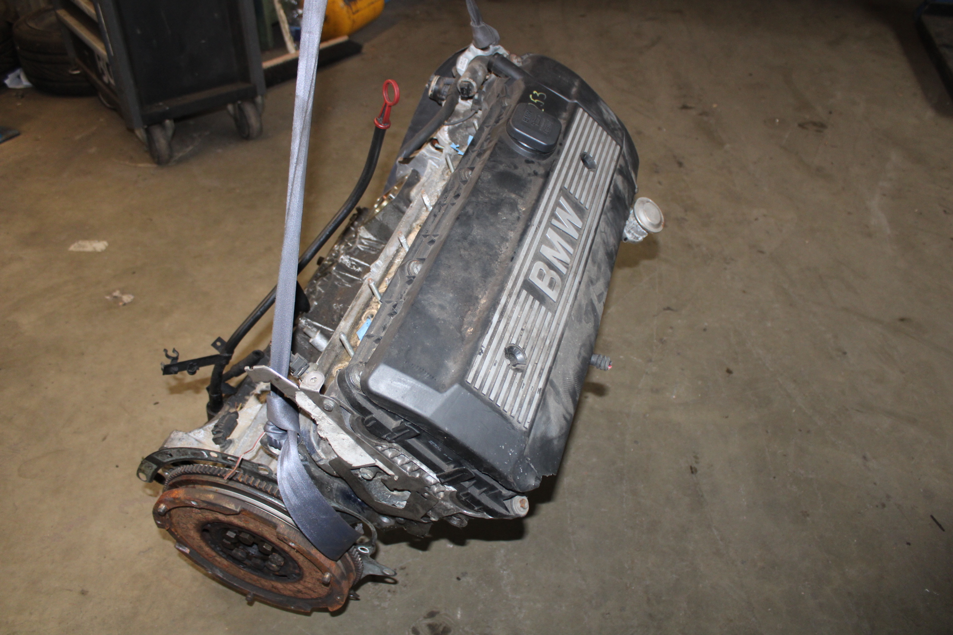 Motor ohne Anbauteile