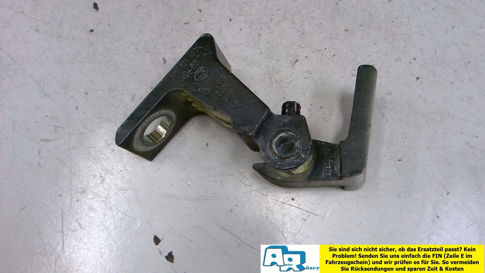 Scharnier unten (Tür vorn) Rechts