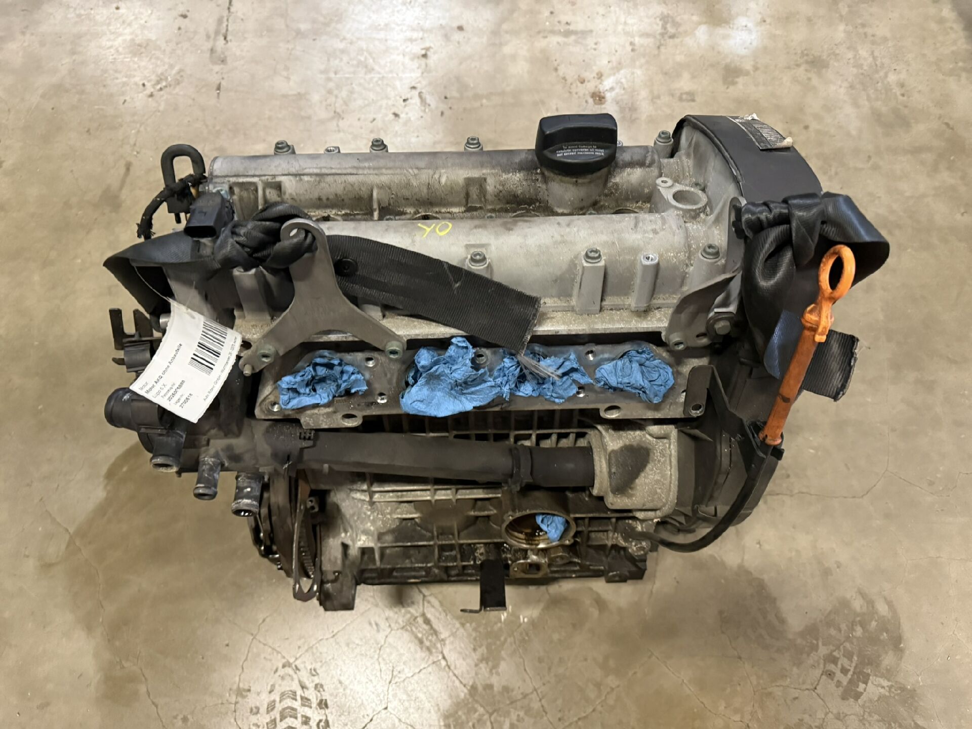 Motor ohne Anbauteile