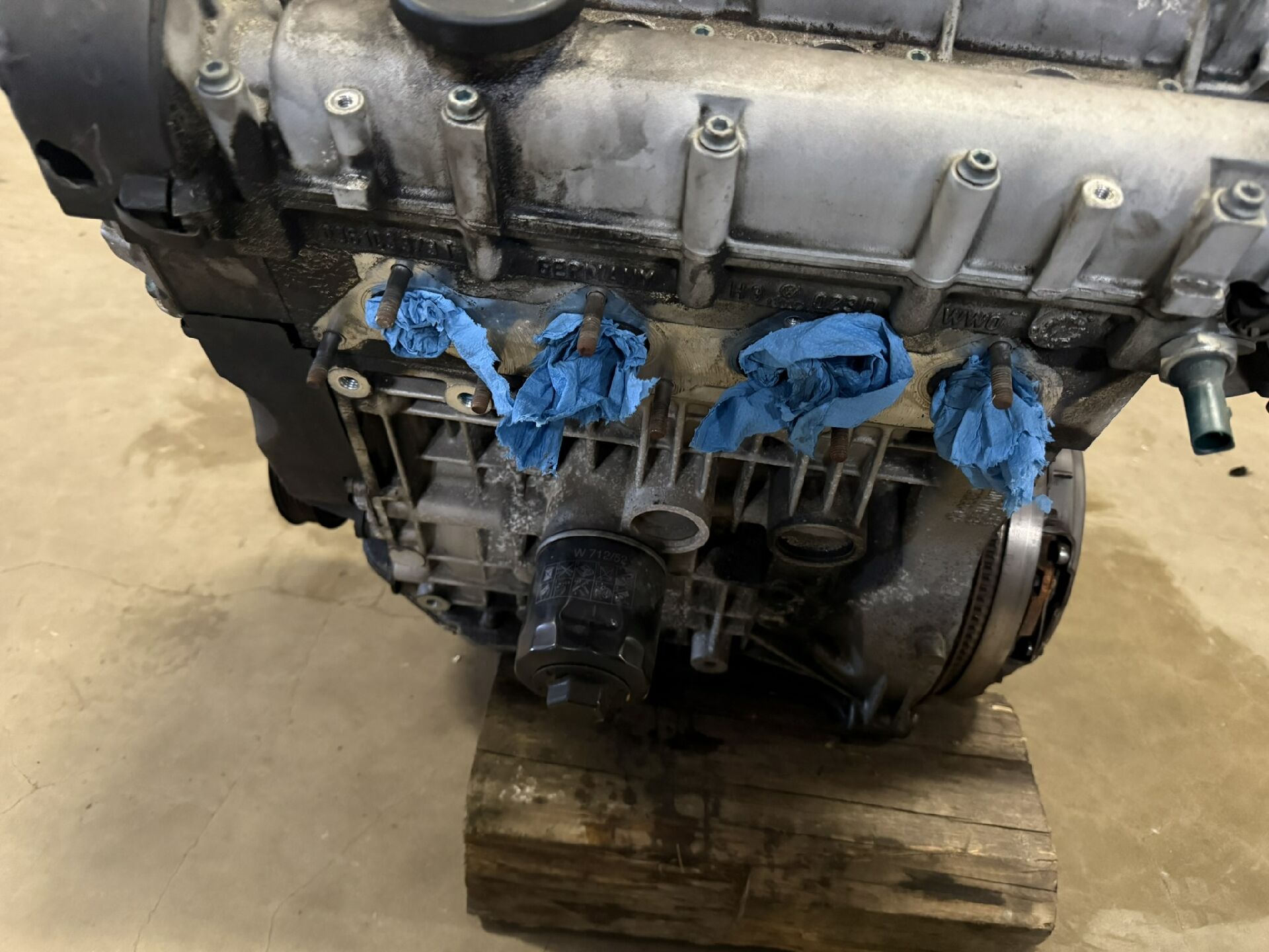 Motor ohne Anbauteile