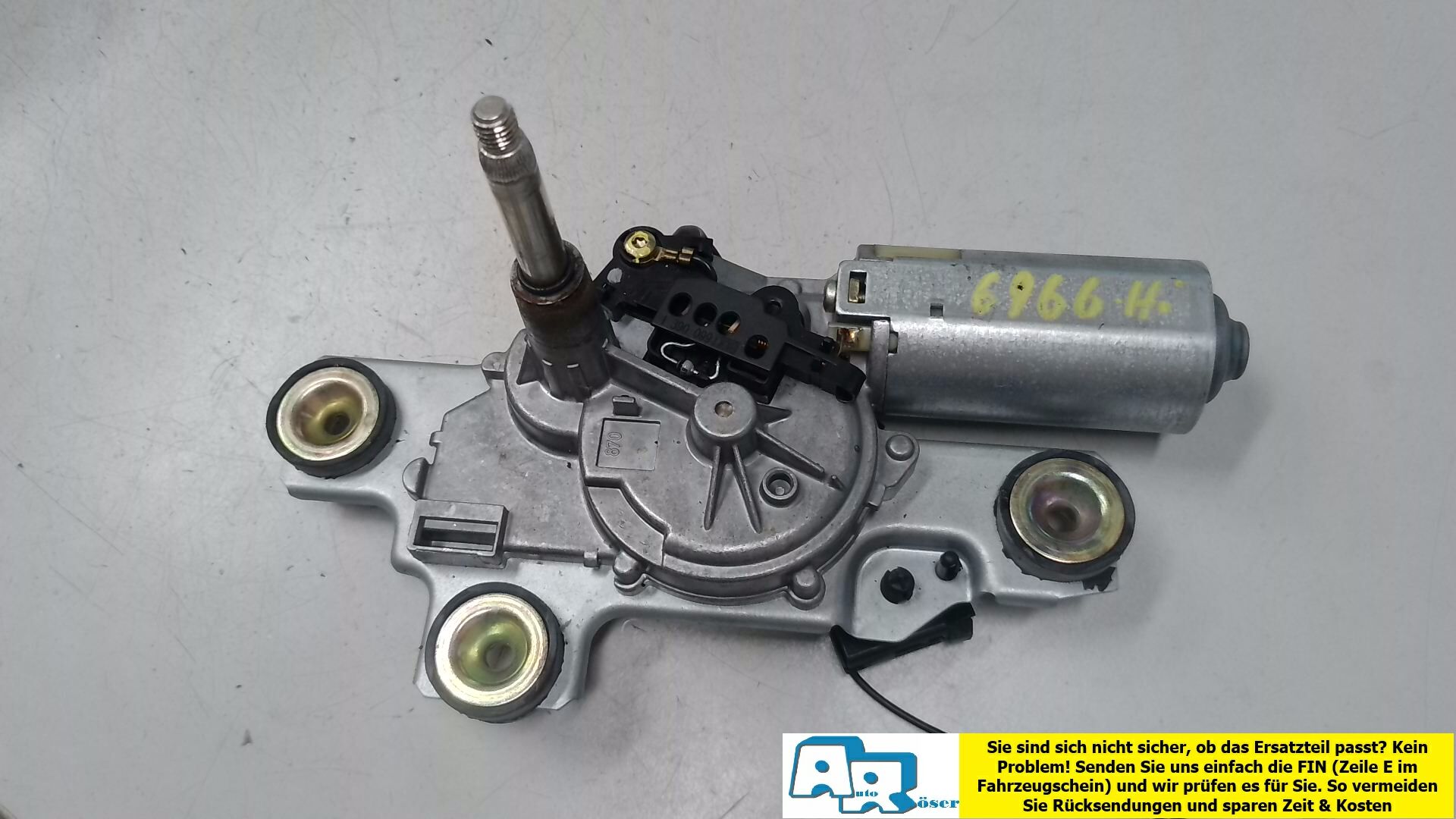 Scheibenwischermotor hinten