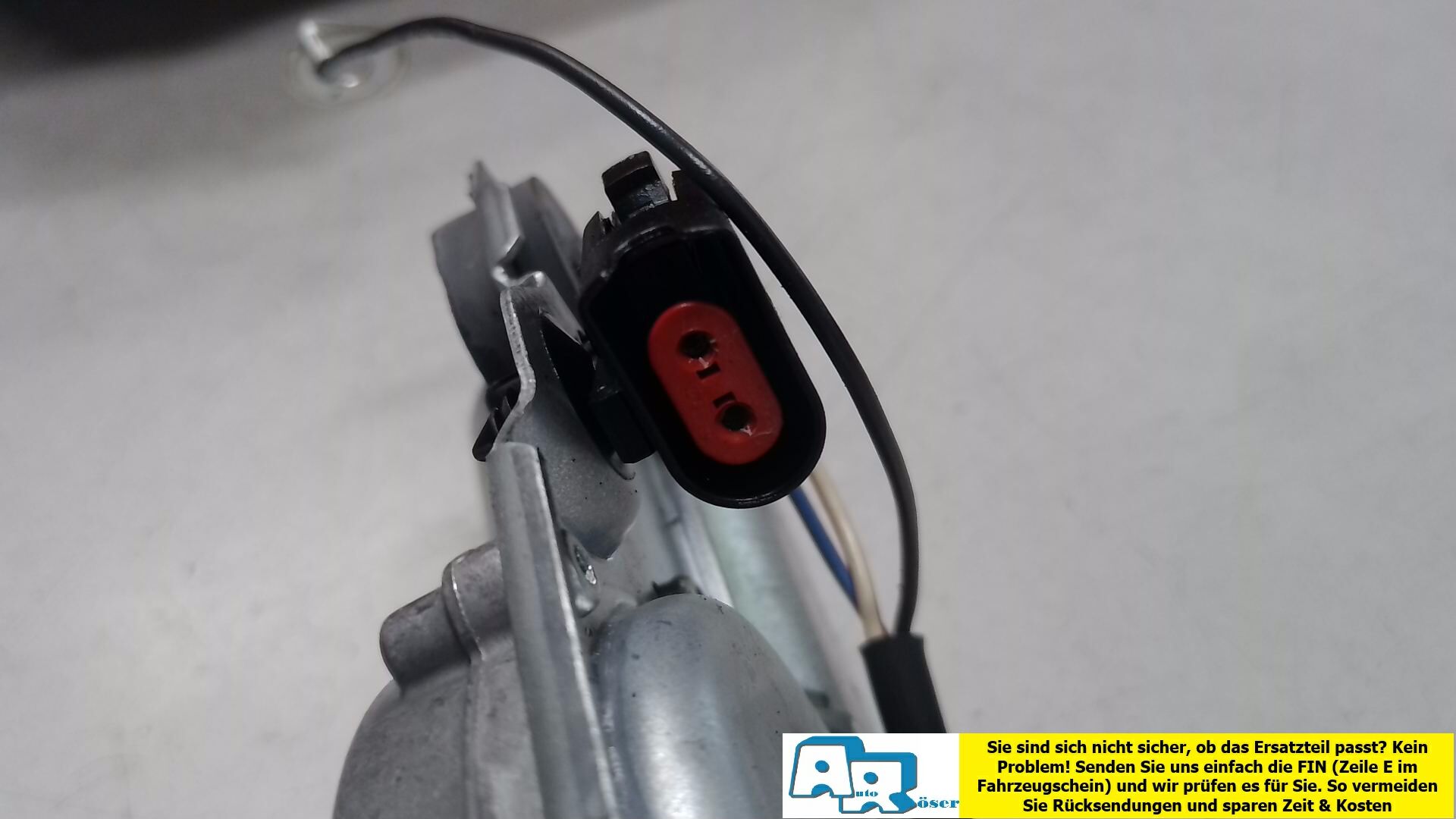 Scheibenwischermotor hinten