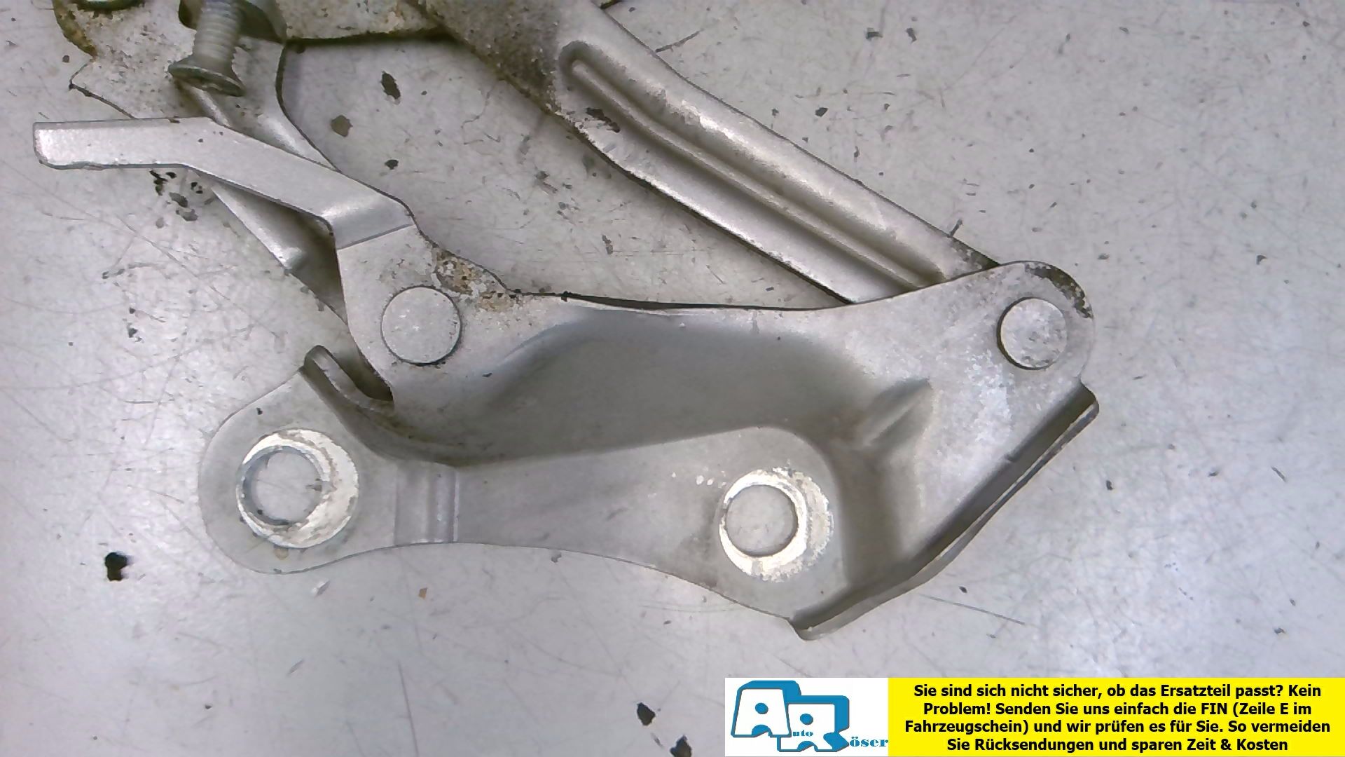 Scharnier Motorhaube Links